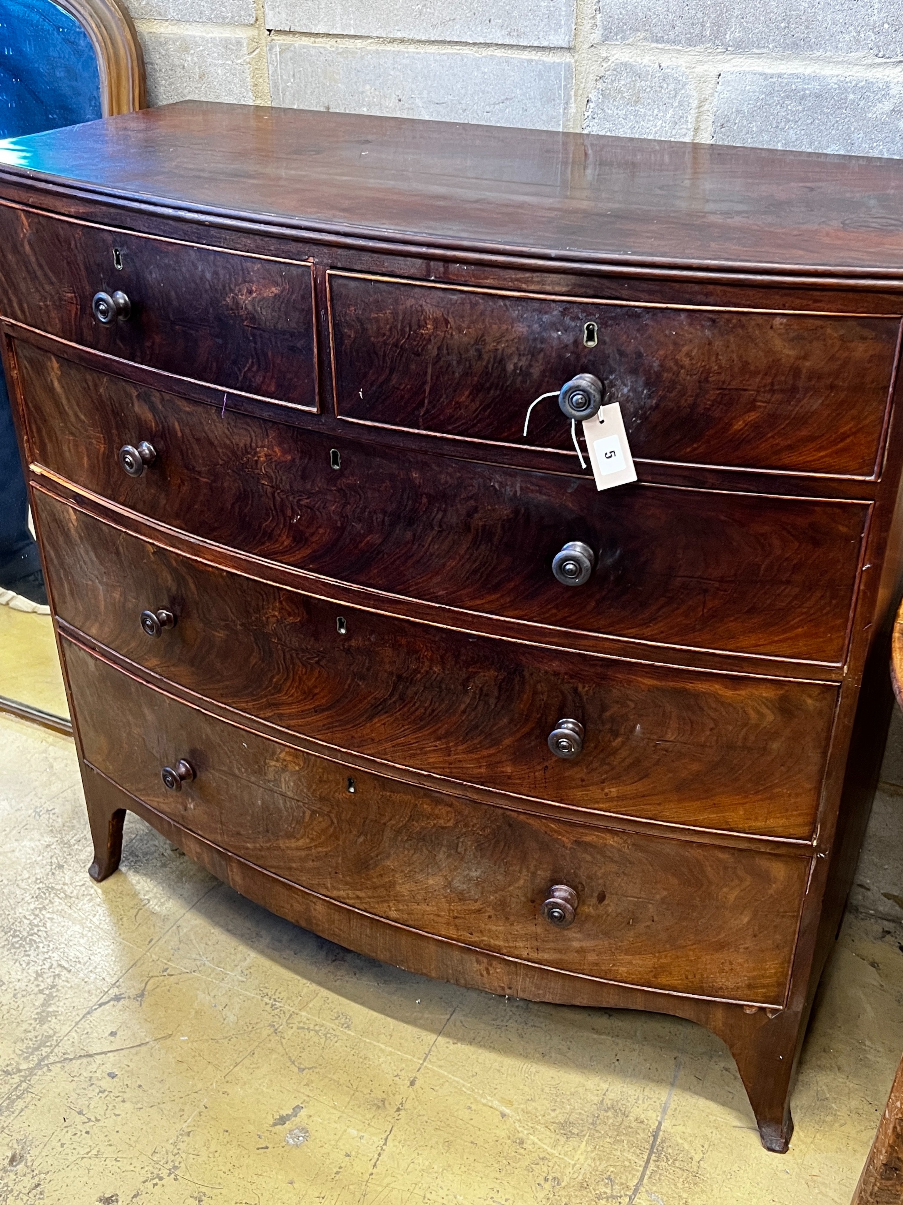 A Regency mahogany bowfront chest, width 107cm, depth 51cm, height 106cm
